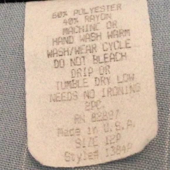 Cary Robbins - Vintage Light blue pinstripe jacket with matching skirt - Picture 6 of 6